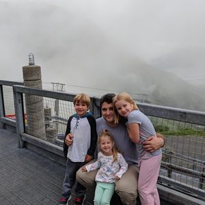 Meet your Posher, Danielle